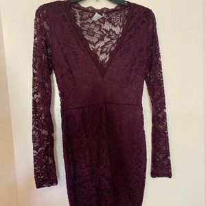 Windsor lace long sleeve dress